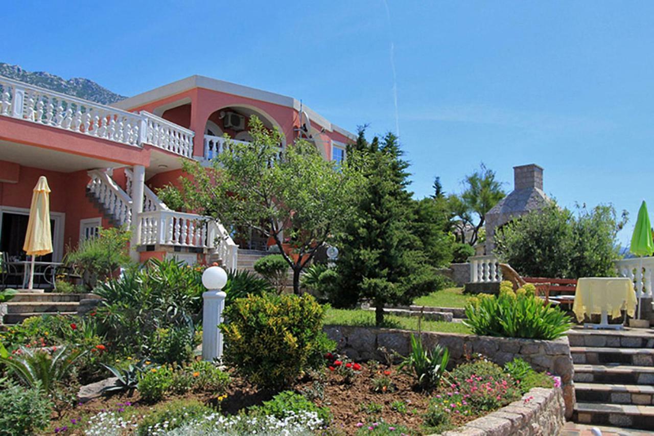 Villa Lilly سيساريكا المظهر الخارجي الصورة
