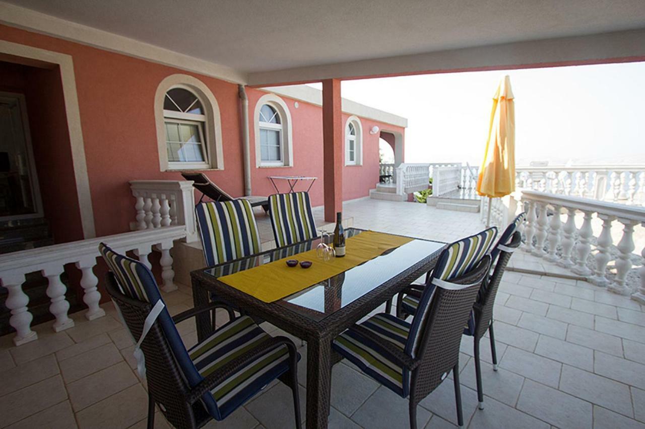 Villa Lilly سيساريكا المظهر الخارجي الصورة
